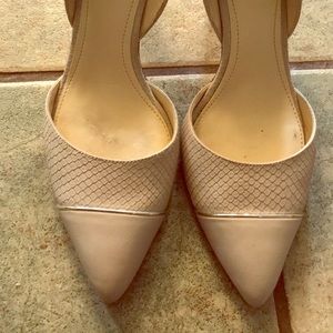 Nine West nude/grey heels
